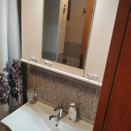 Izvor Lisine 3* Strmosten