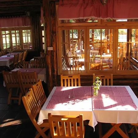 Izvor Lisine Bed & Breakfast Strmosten