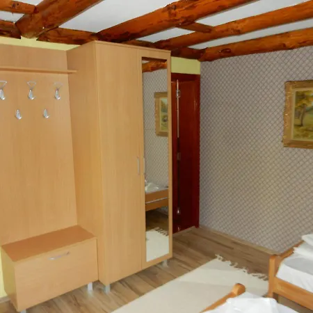 Bed & Breakfast Izvor Lisine *