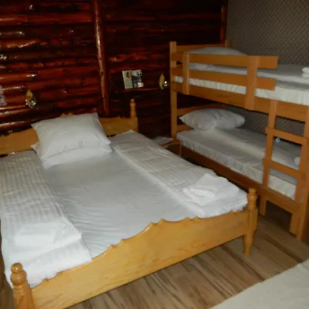 Izvor Lisine Bed & Breakfast 3*